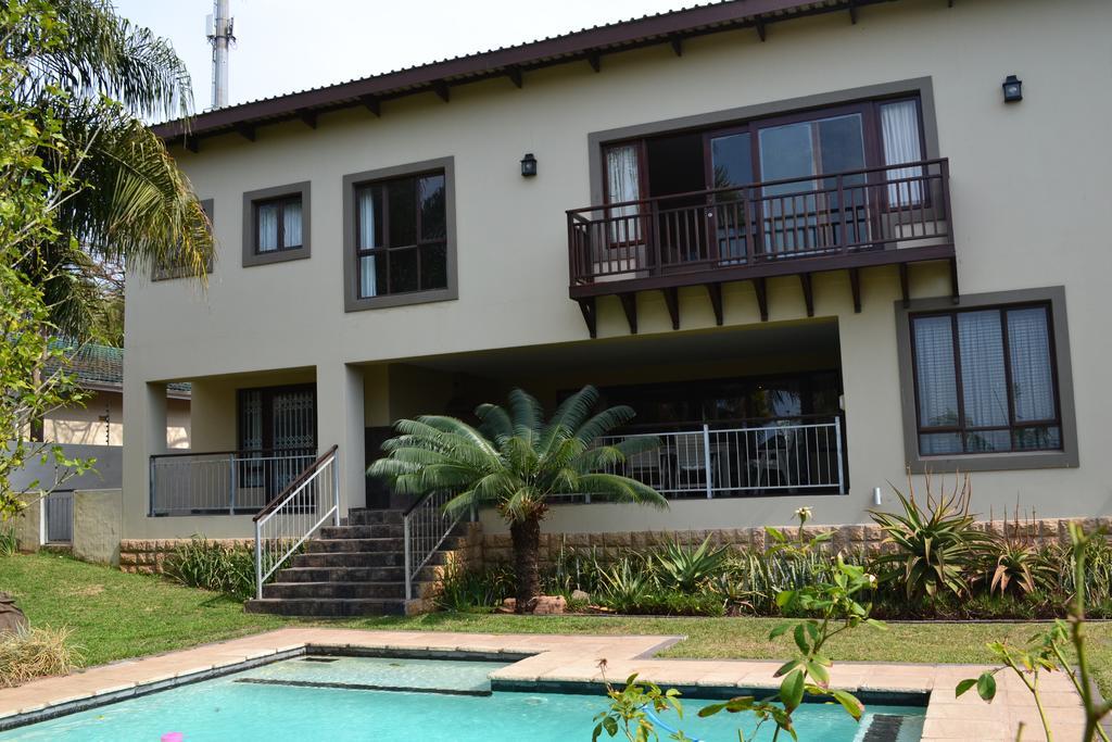 Villa Mahogany House - Solar Powered à Ballito Extérieur photo